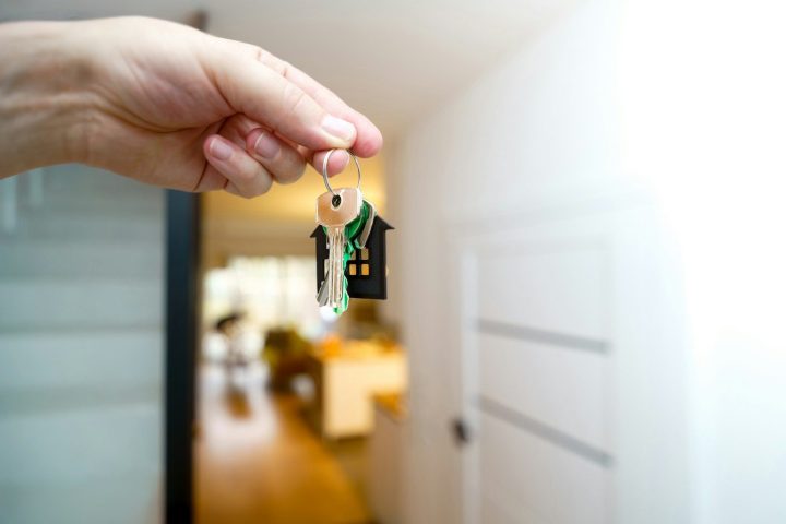 Bolig i udlandet: regningerne, der først kommer efter underskriften